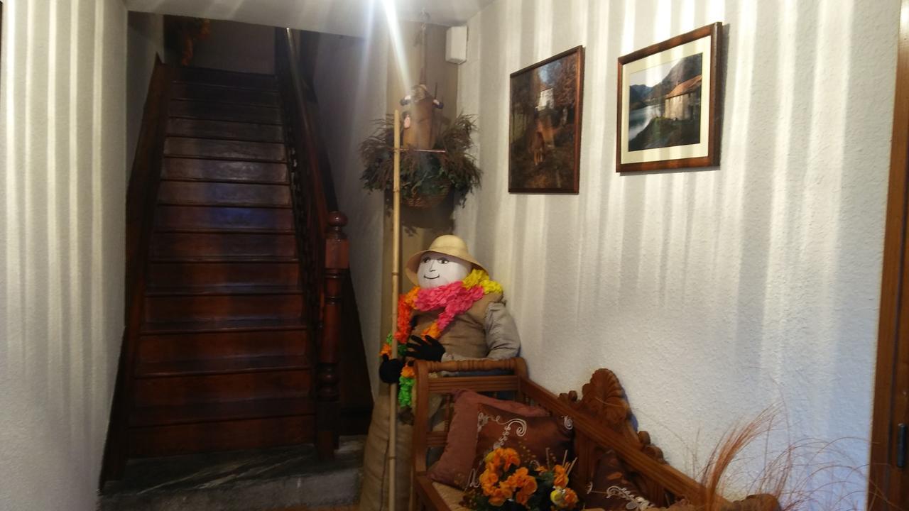 Hostal Ekaitza Hotell Lesaka Eksteriør bilde